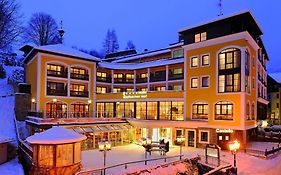 Hotel Saalbacher Hof  4*